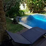 Kim Villa